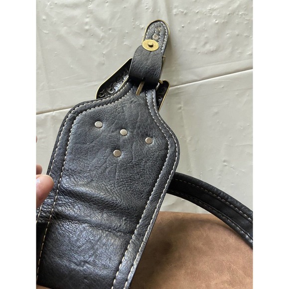 CCW Leather & Rhinestone Women's Purse- Brand New- Lots‎ Of Pockets - Picture 8 of 8